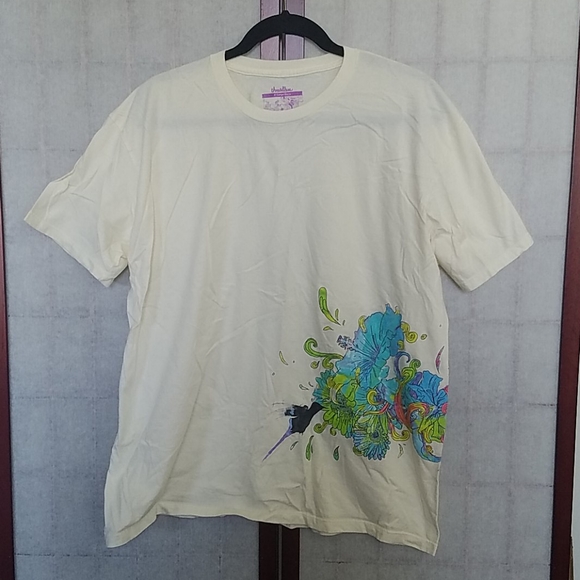 Threadless Other - 🎉HP🎉NWOT Vintage Threadless Multivolot Le Romantique graphic tee. Size XL.